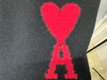 탑아미 / 아미  24 레드 빅로고 라운드 니트