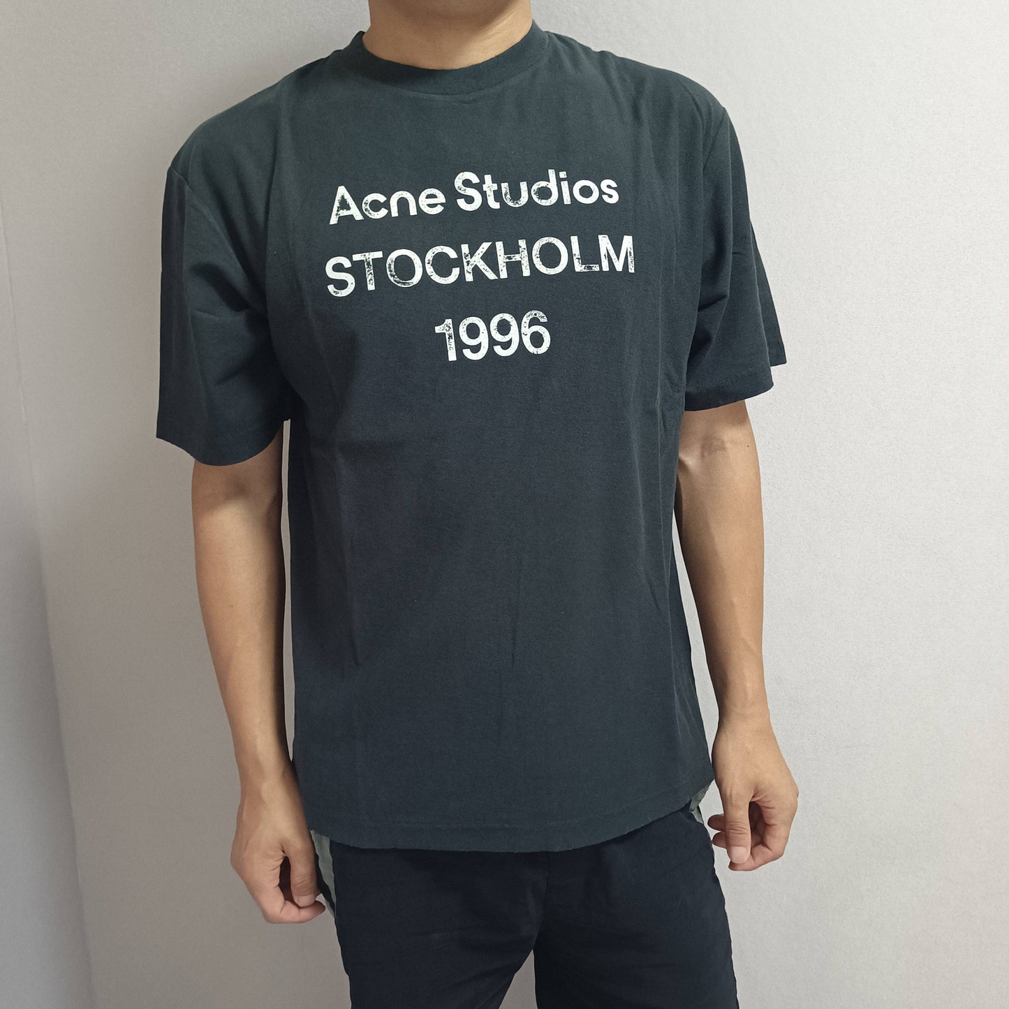 탑아크네 / 아크네 스튜디오 빈티지 반팔티