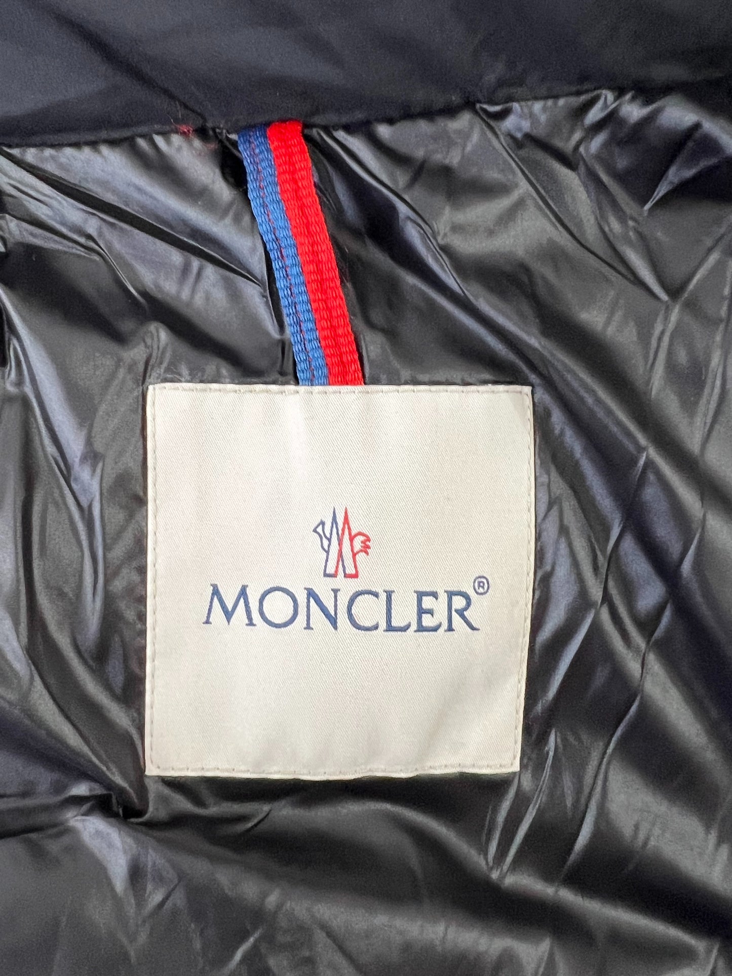 탑몽클 / MC 웨이쩌허 패딩