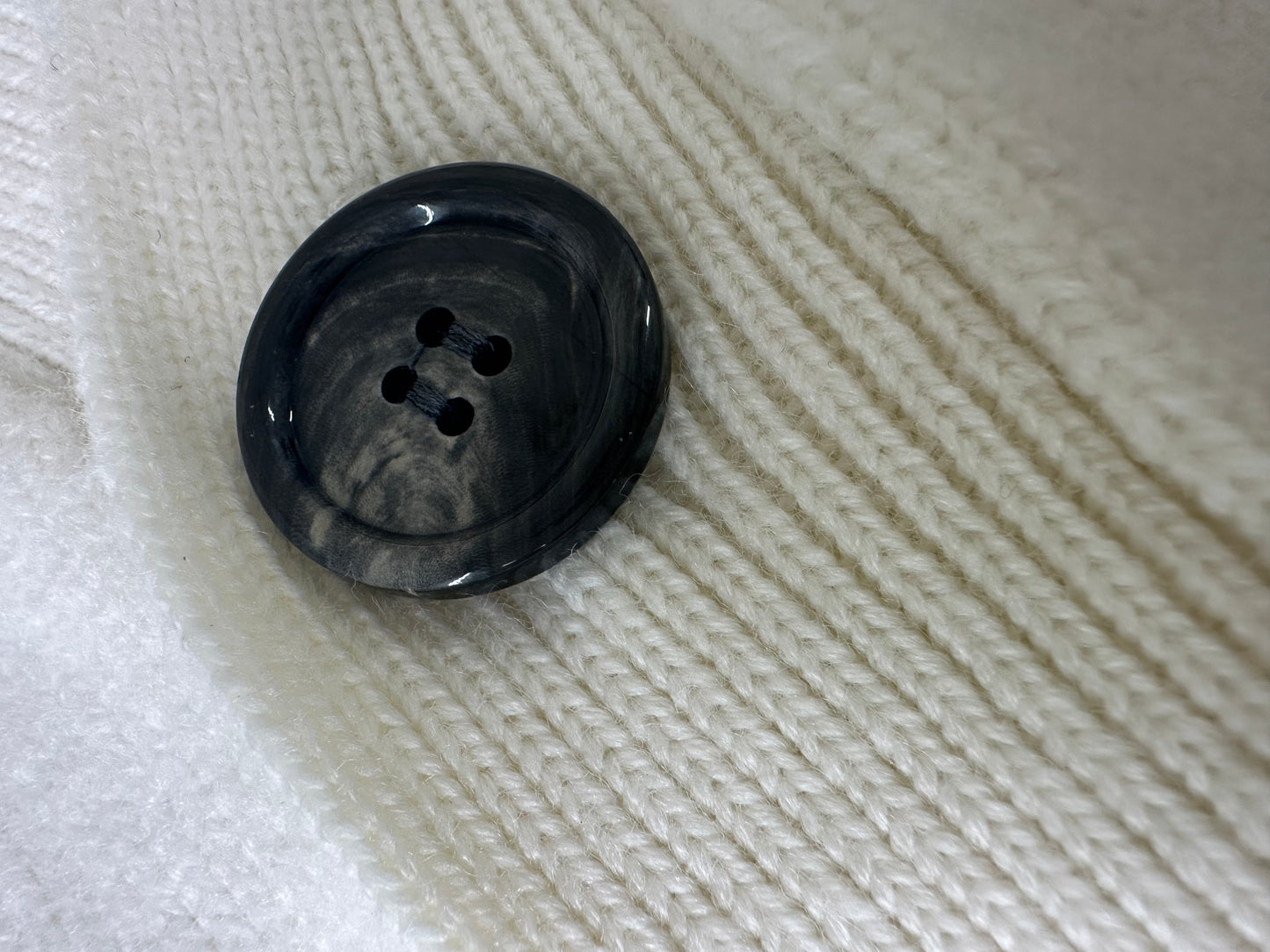 탑아미 / 아미 24년 울  카디건 스웨터