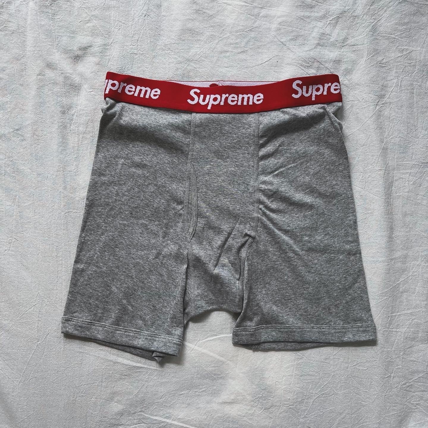 CND /슈프림 속옷