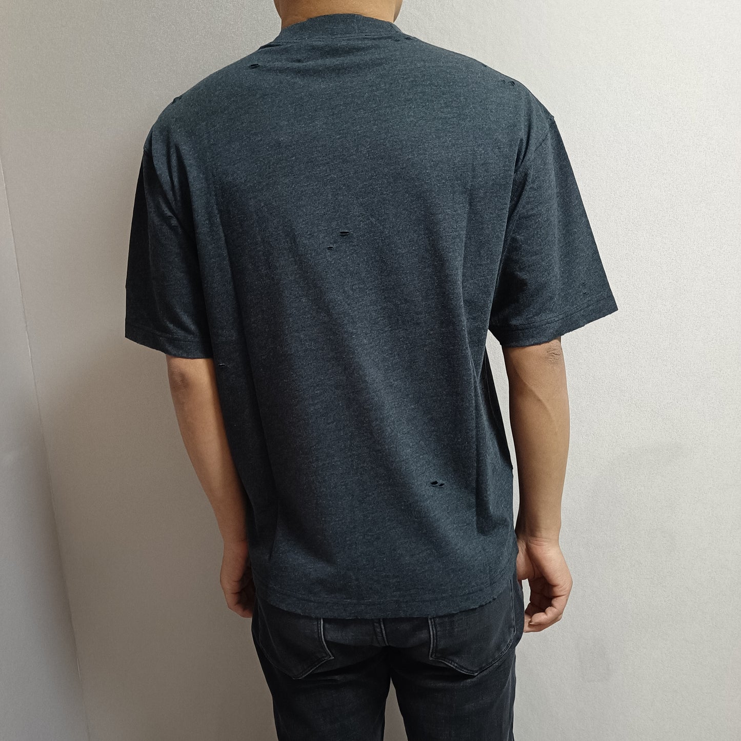 탑아크네 / 아크네스튜디오  버튼 로고 티셔츠