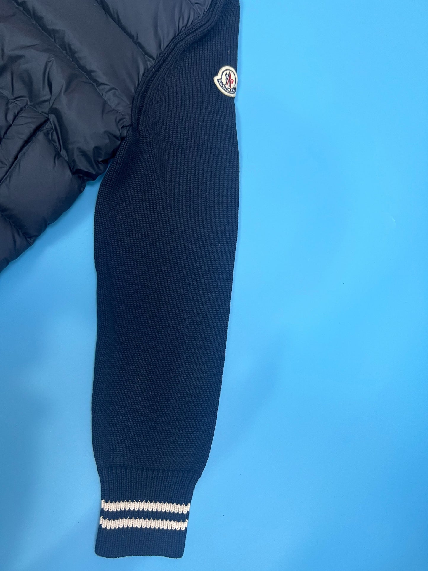 탑몽클 / MC 스트라이프 커프 면 카디건