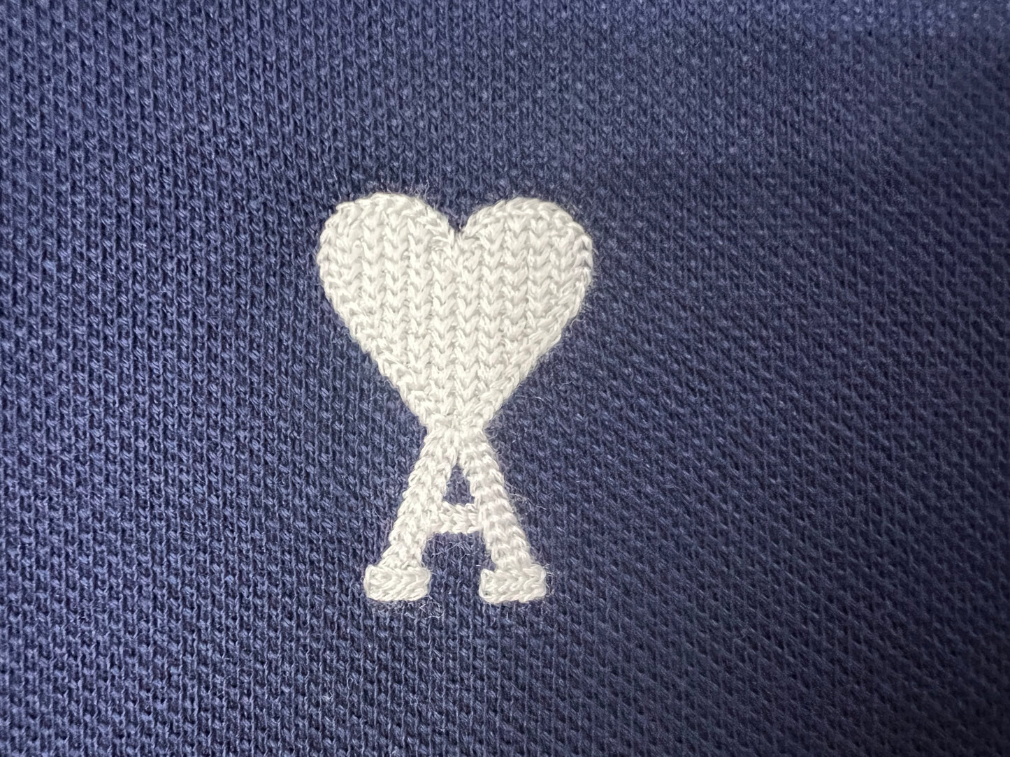 탑아미 / 아미 2025년 신상 화이트 와펜 폴로 셔츠