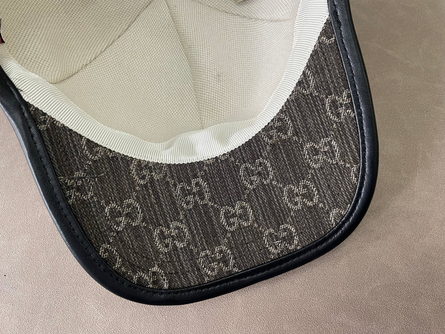 웨이브/구찌 모자