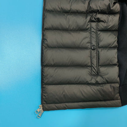 탑몽클X  / MC 프레스 플로럴 프린팅 스트라이프 스웨터