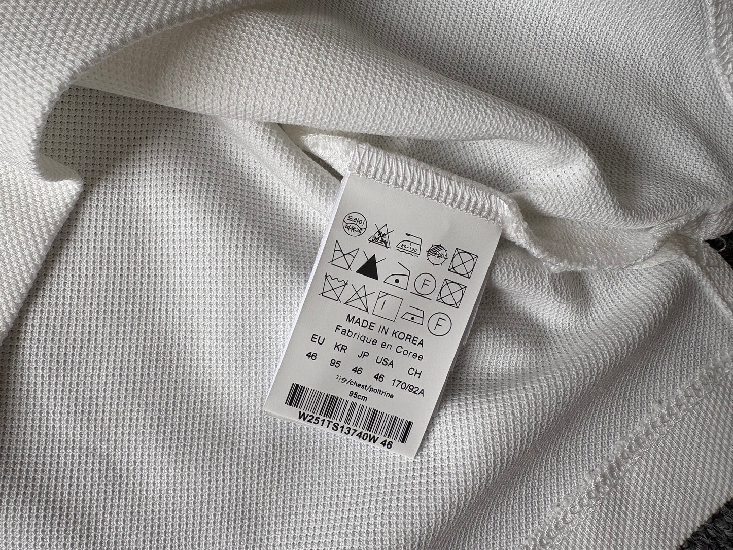 베어 / 우영미 니트넥 폴로 화이트 카라티