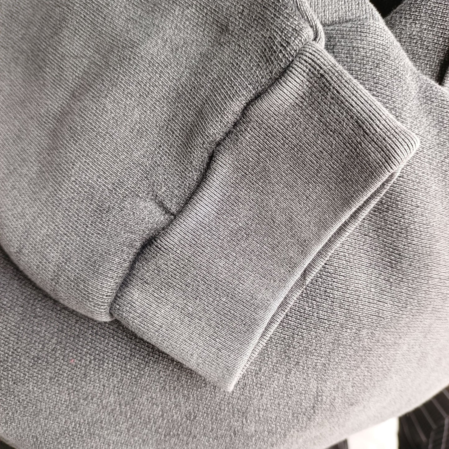 탑아크네 / 아크네 후드티