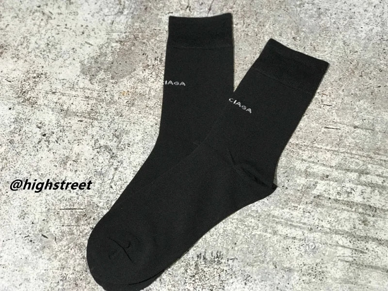 CND /발렌시아가 양말