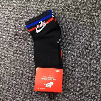 CND /나이키 양말
