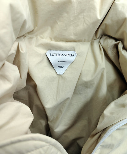 대리석 /  보테가베네타 이중지퍼 베이지 구스다운 루즈핏 패딩점퍼