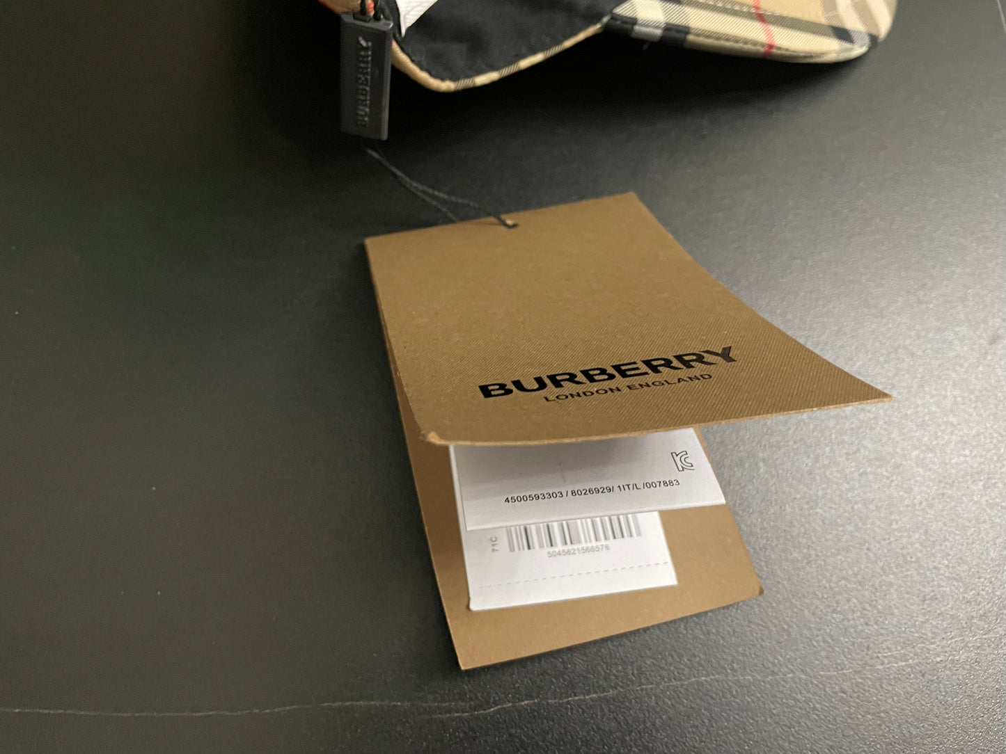 웨이브/버버리 모자