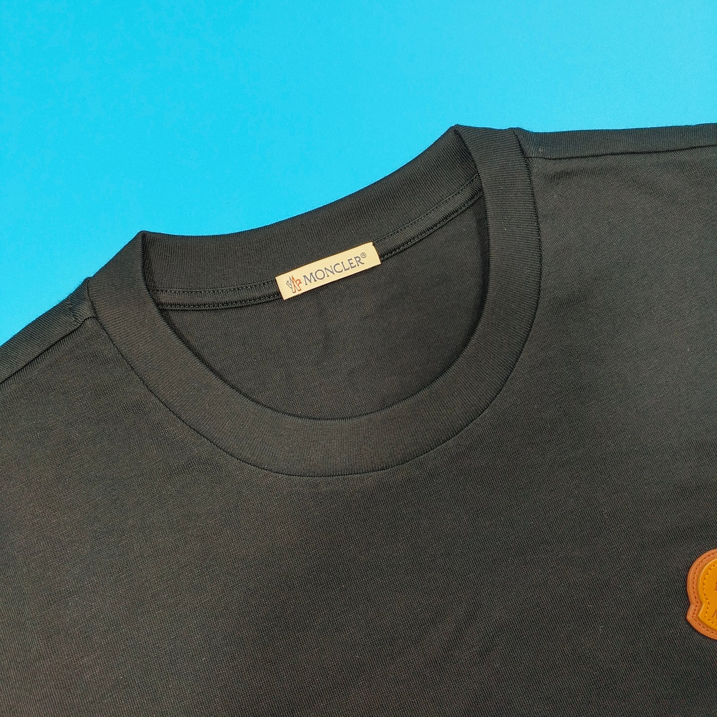 탑몽클X  / MC 브라운 더블 스탬프 티셔츠