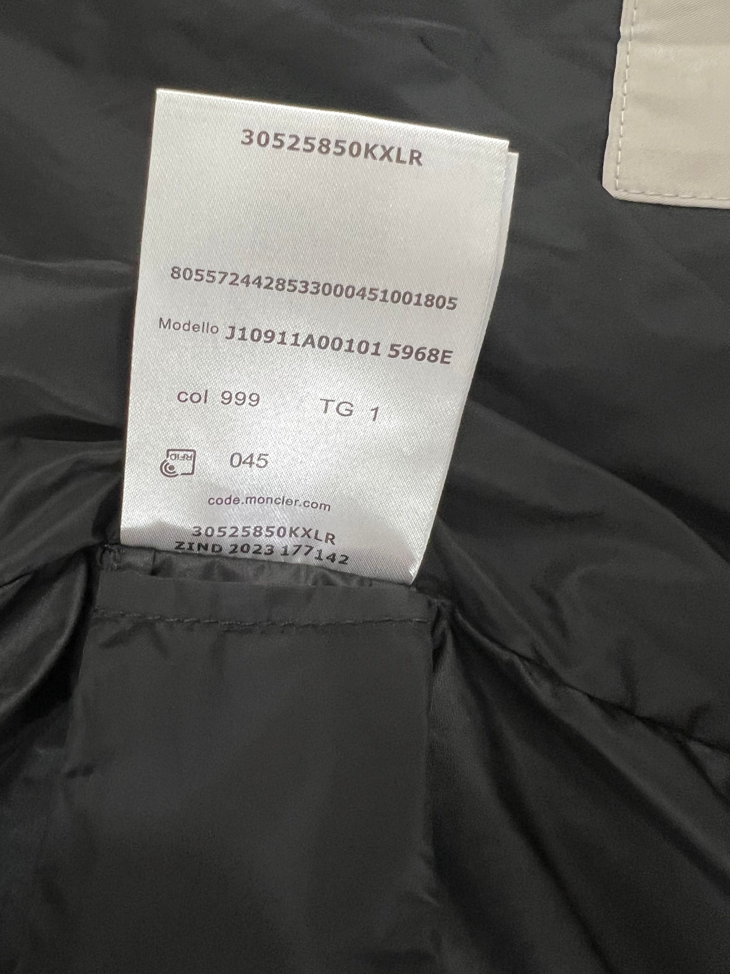 탑몽클 / MC ETIA 재킷