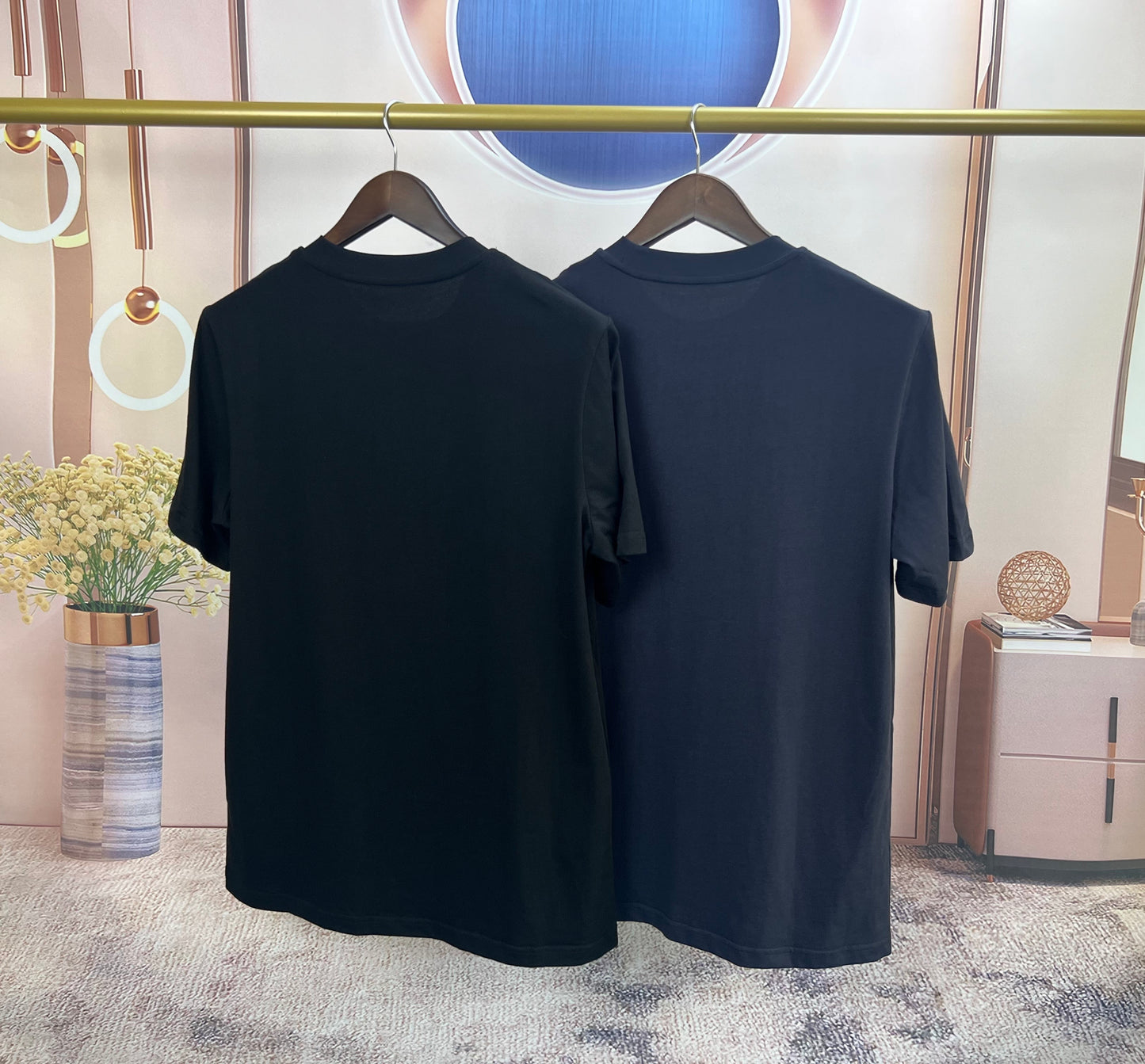 탑몽클  / MC 소가죽 로고 티셔츠