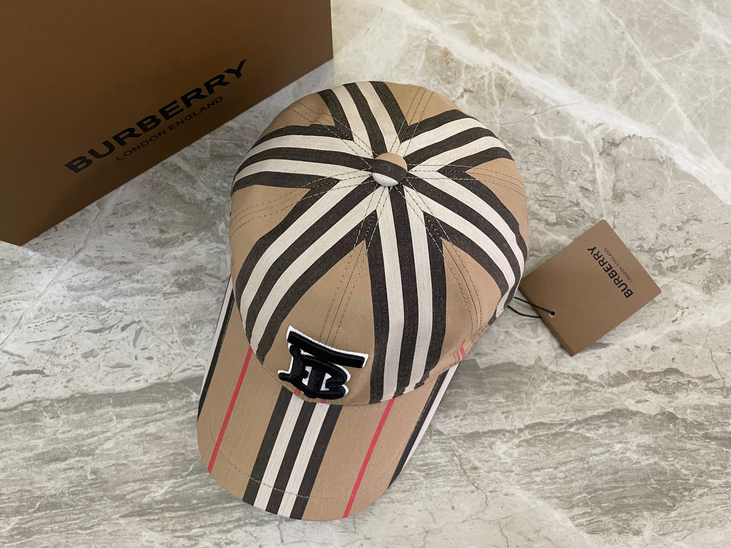 웨이브/버버리 모자