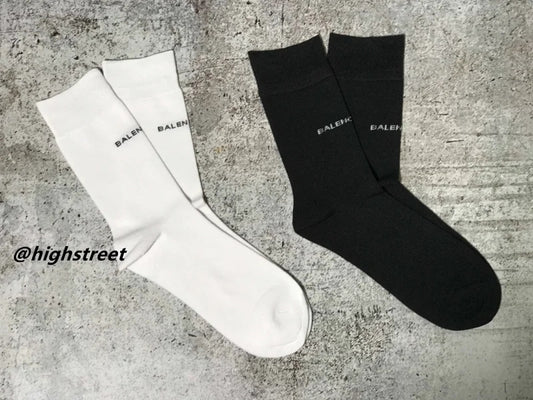 CND /발렌시아가 양말