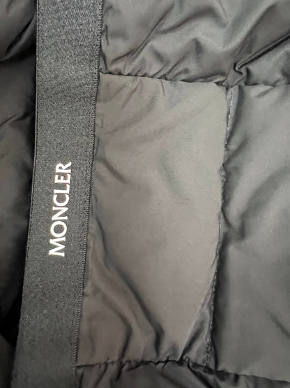 탑몽클 / MC GLN 갈리엔 패딩