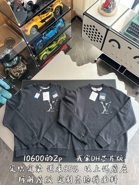 v공장 / 루이비통 점보 모노그램 자수 맨투맨 다크 그레이