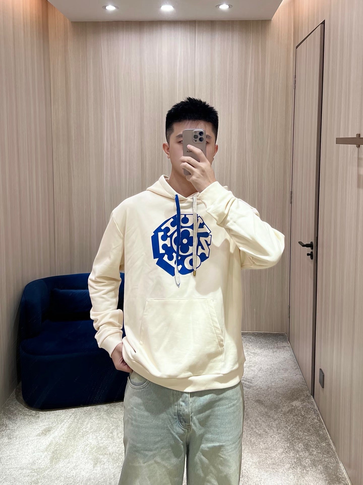 v공장 / 루이비통 플라워 모티프 프린티드 시그니처 후드티