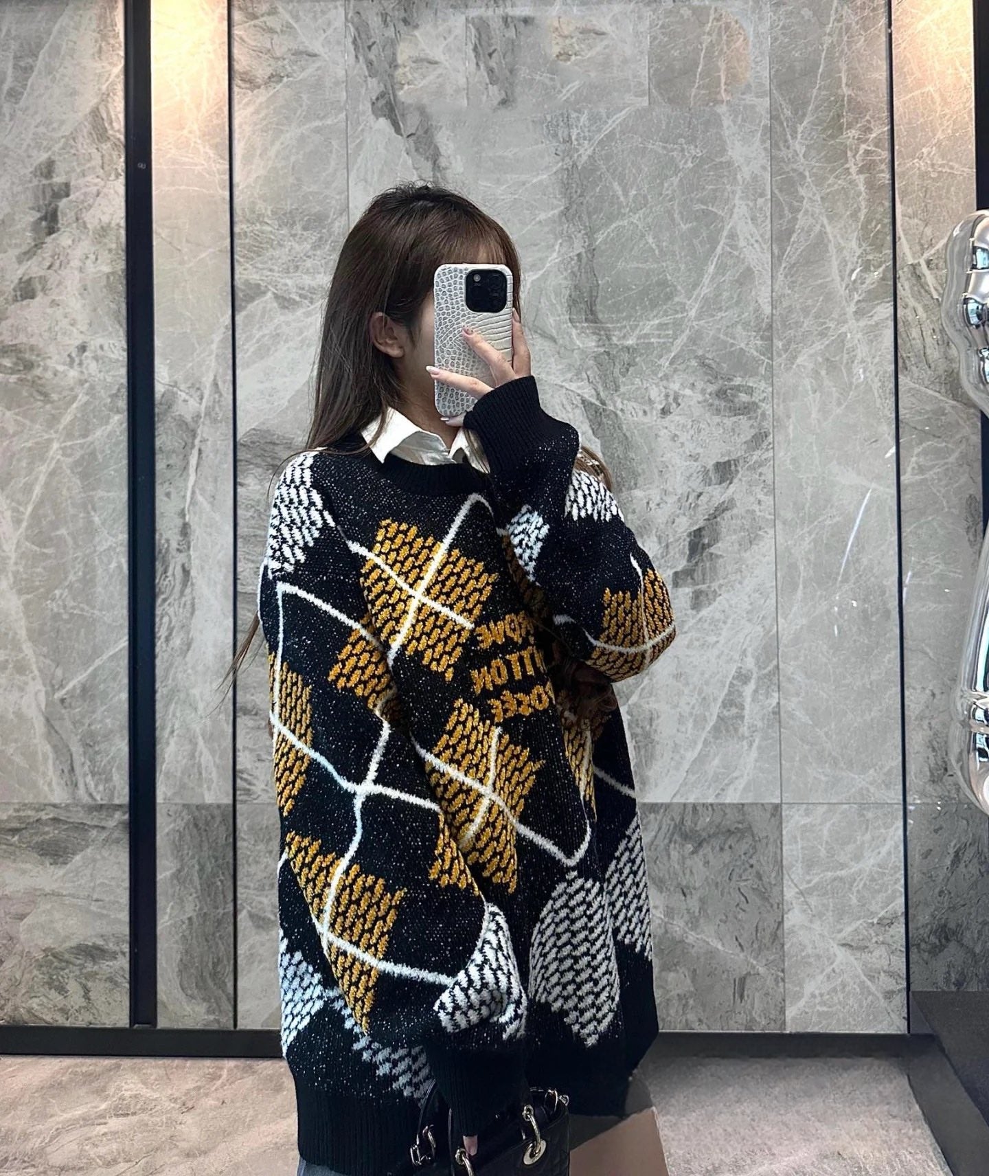 v공장 / 루이비통 울 블렌드 풀오버