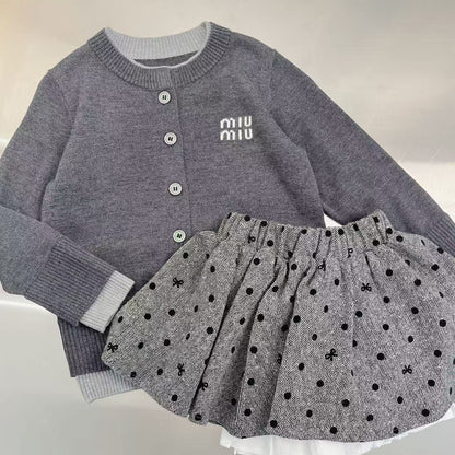 aa / 미우미우 가디건