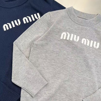 aa / 미우미우 니트