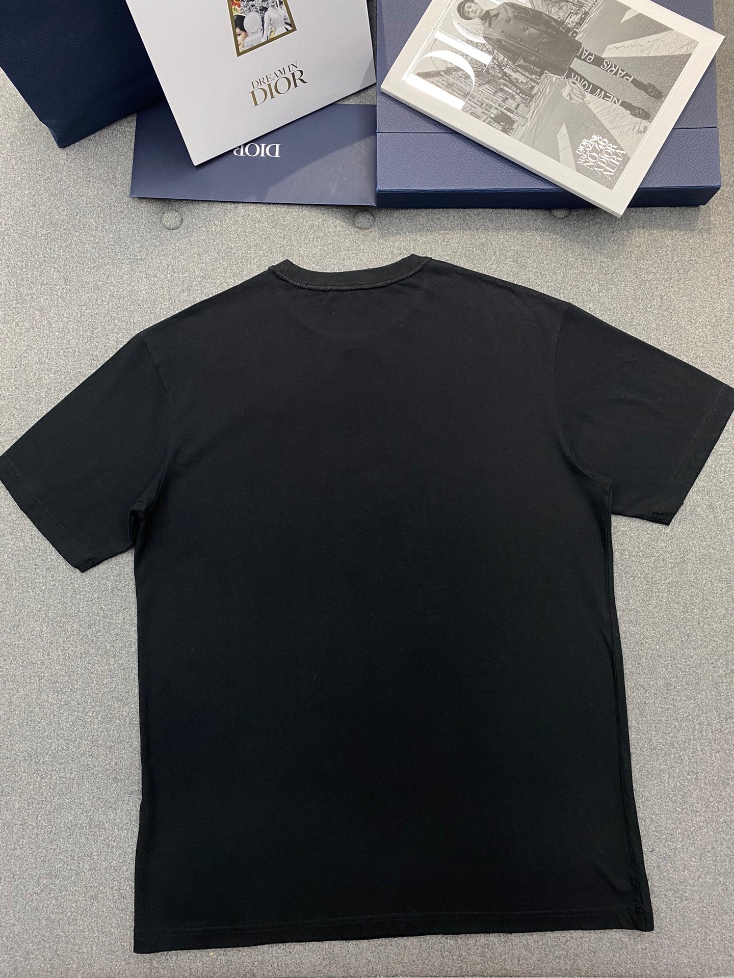 TJ셀러 / 디올  𝟮𝟰 뉴 코튼 라운드넥 티셔츠