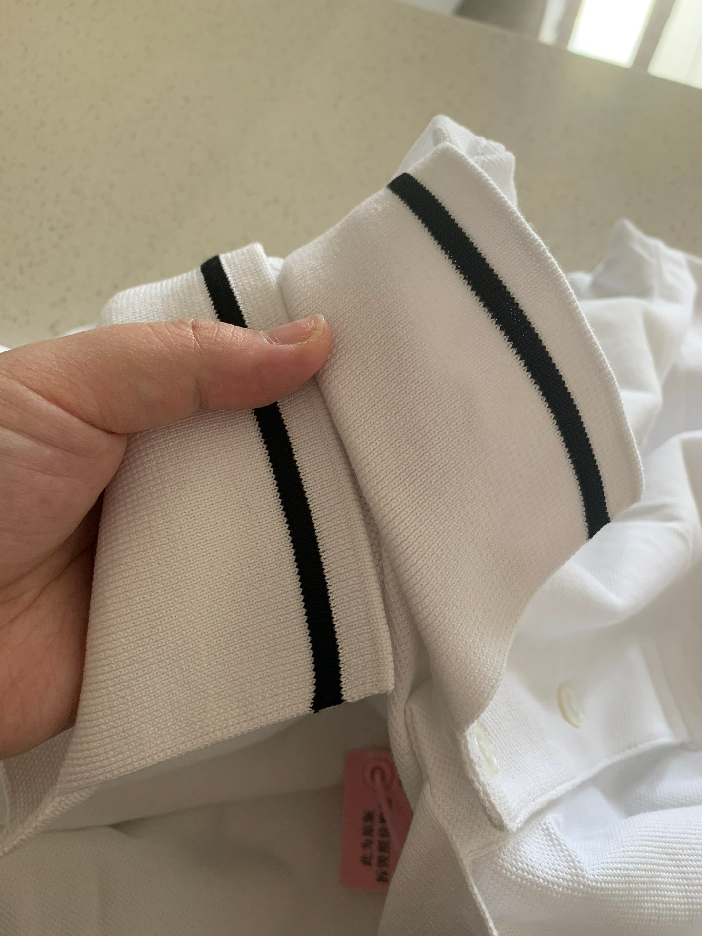 대리석 / 디올 폴로티 CD의 클래식 카라티