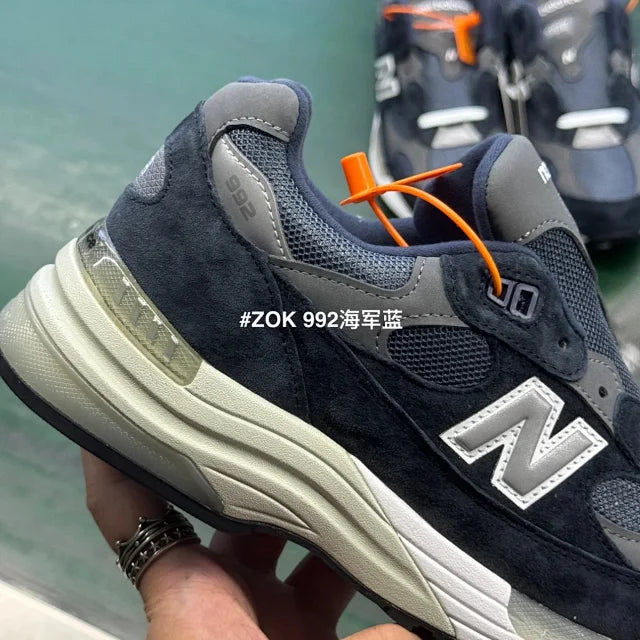 ZOK / 뉴발란스  992 네이비