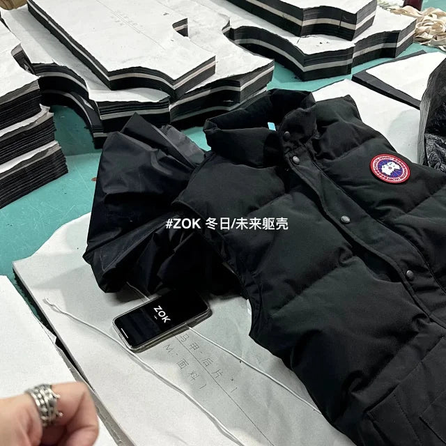 ZOK / 캐나다구스 패딩 조끼