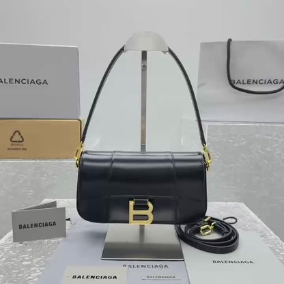 카타 / 발렌시아가 크로스백