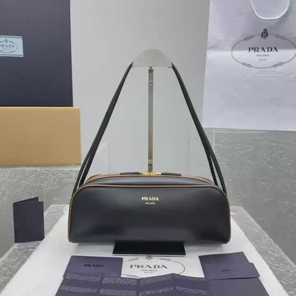 카타 / 프라다 가방