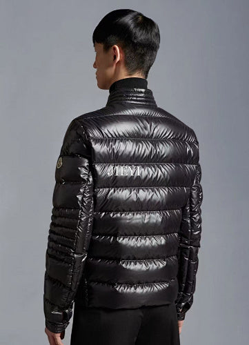 지이 / MC 패딩 블랙