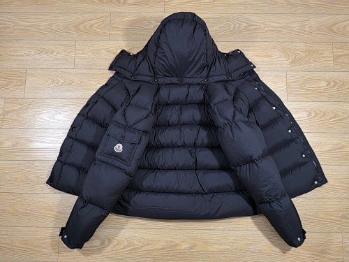 지이 / MC 후드 패딩