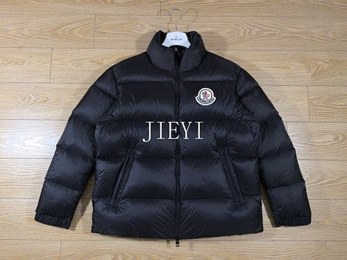 지이 / MC 패딩 자켓