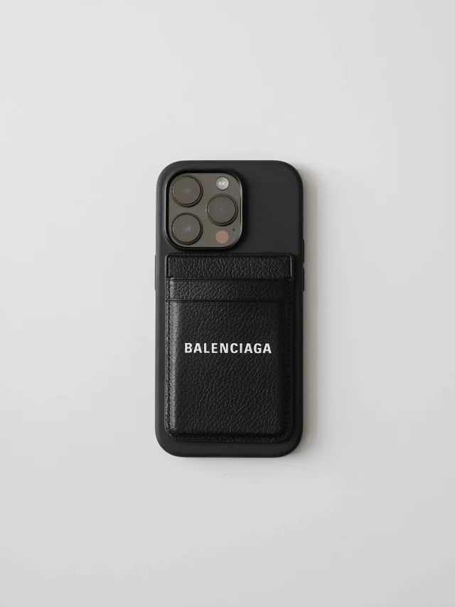 꼬부기 / 발렌시아가 맥세이프