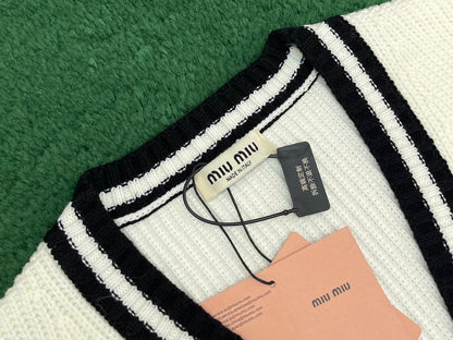 R공장 셀러/미우미우 학원풍 니트 가디건