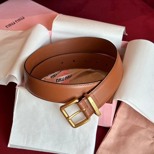 미우미우 벨트