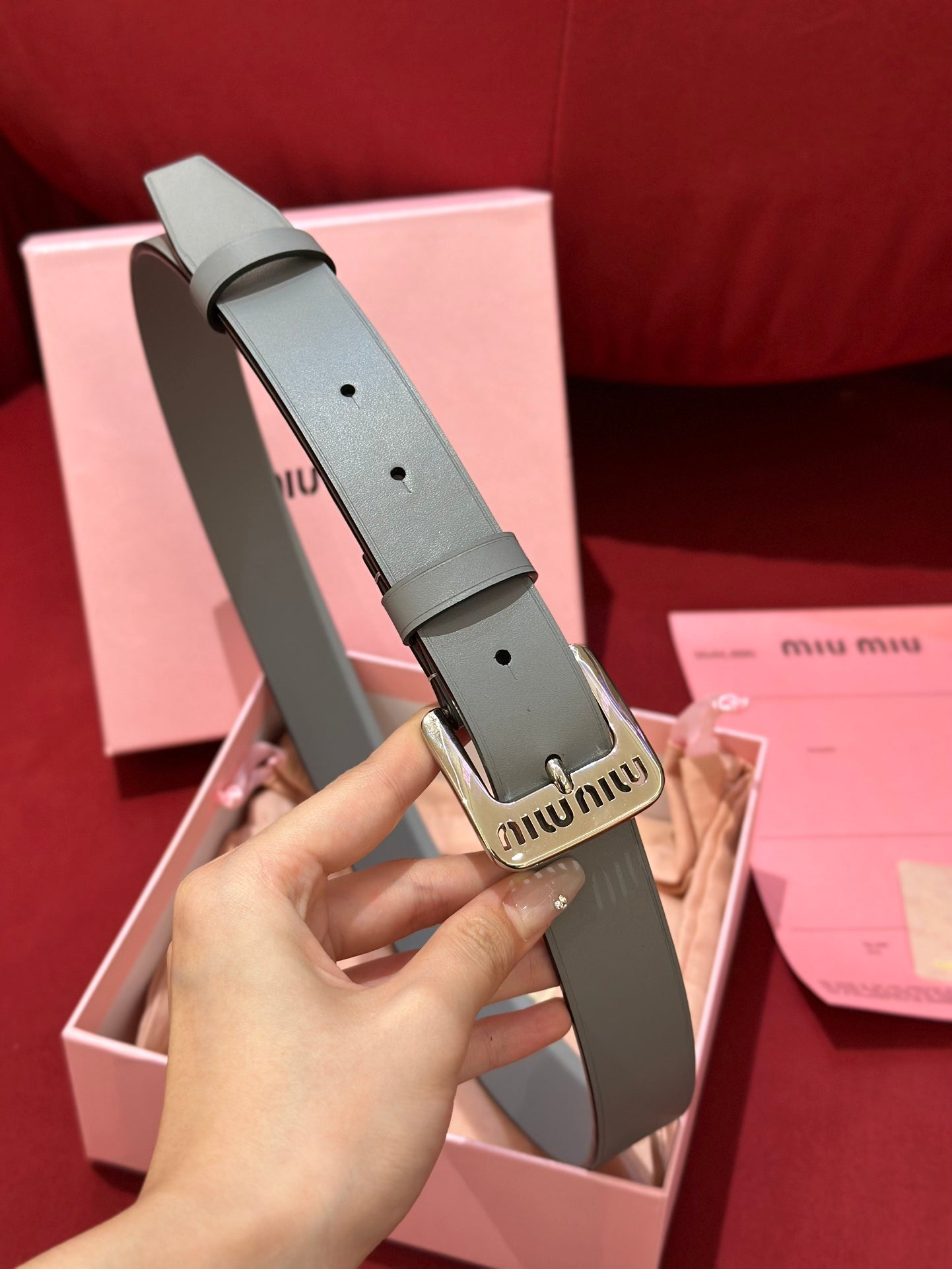 미우미우 벨트