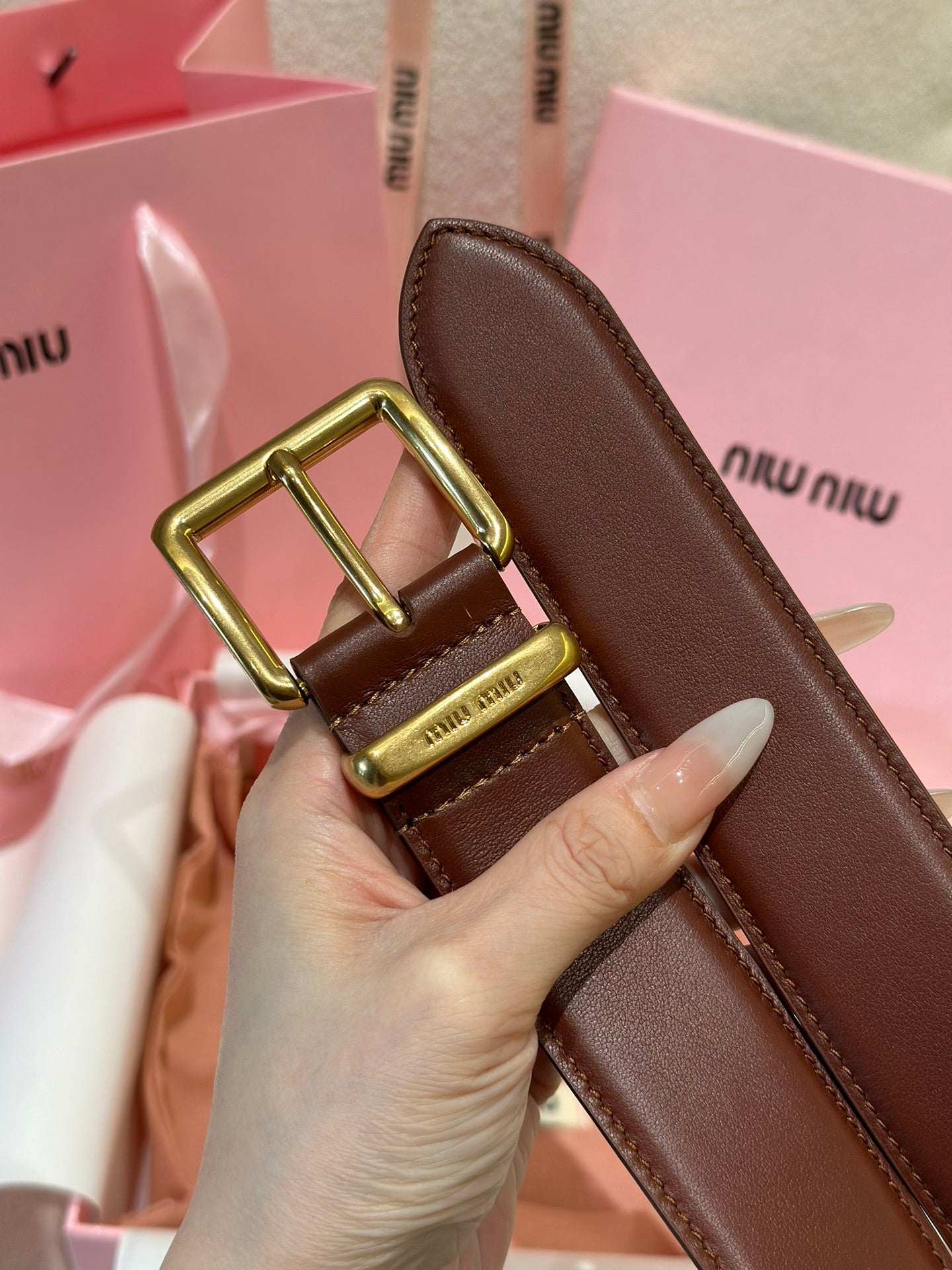 미우미우 벨트