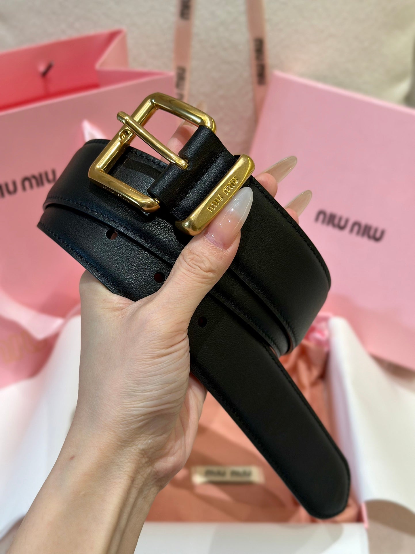 미우미우 벨트