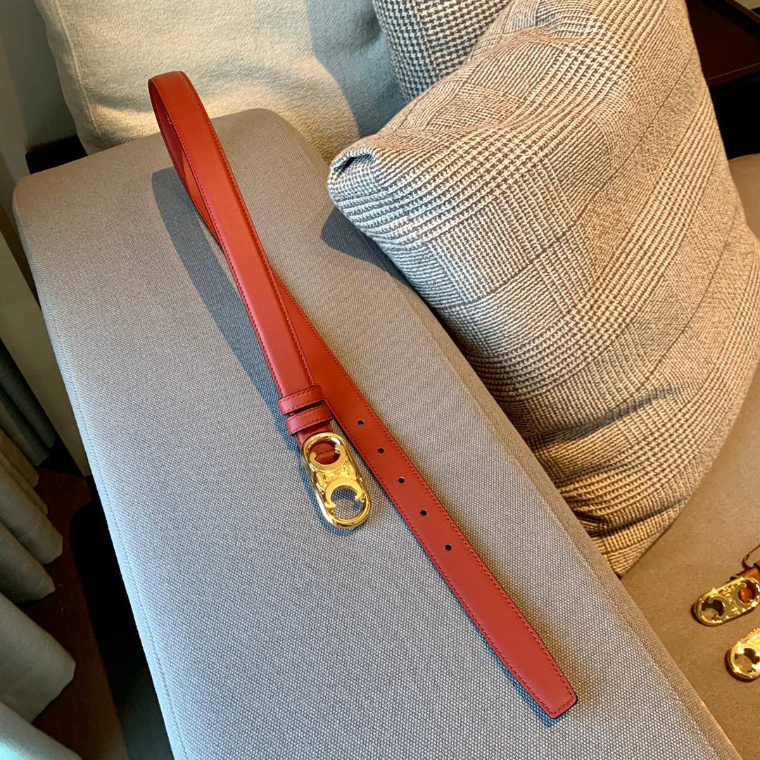 여자 셀린느 벨트