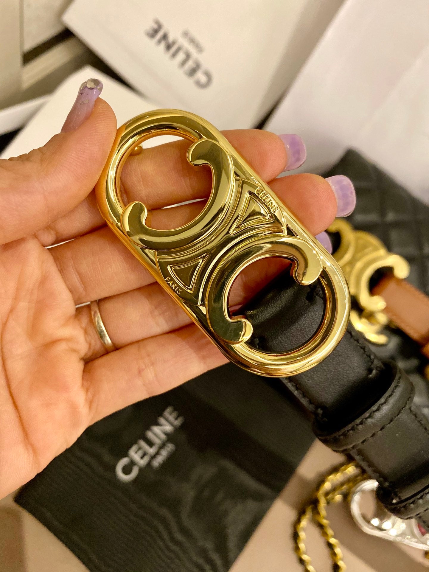 여자 셀린느 벨트