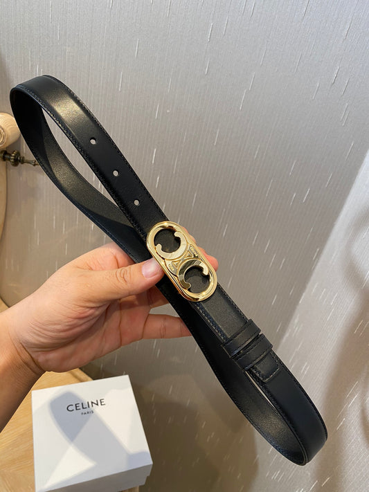 여자 셀린느 벨트