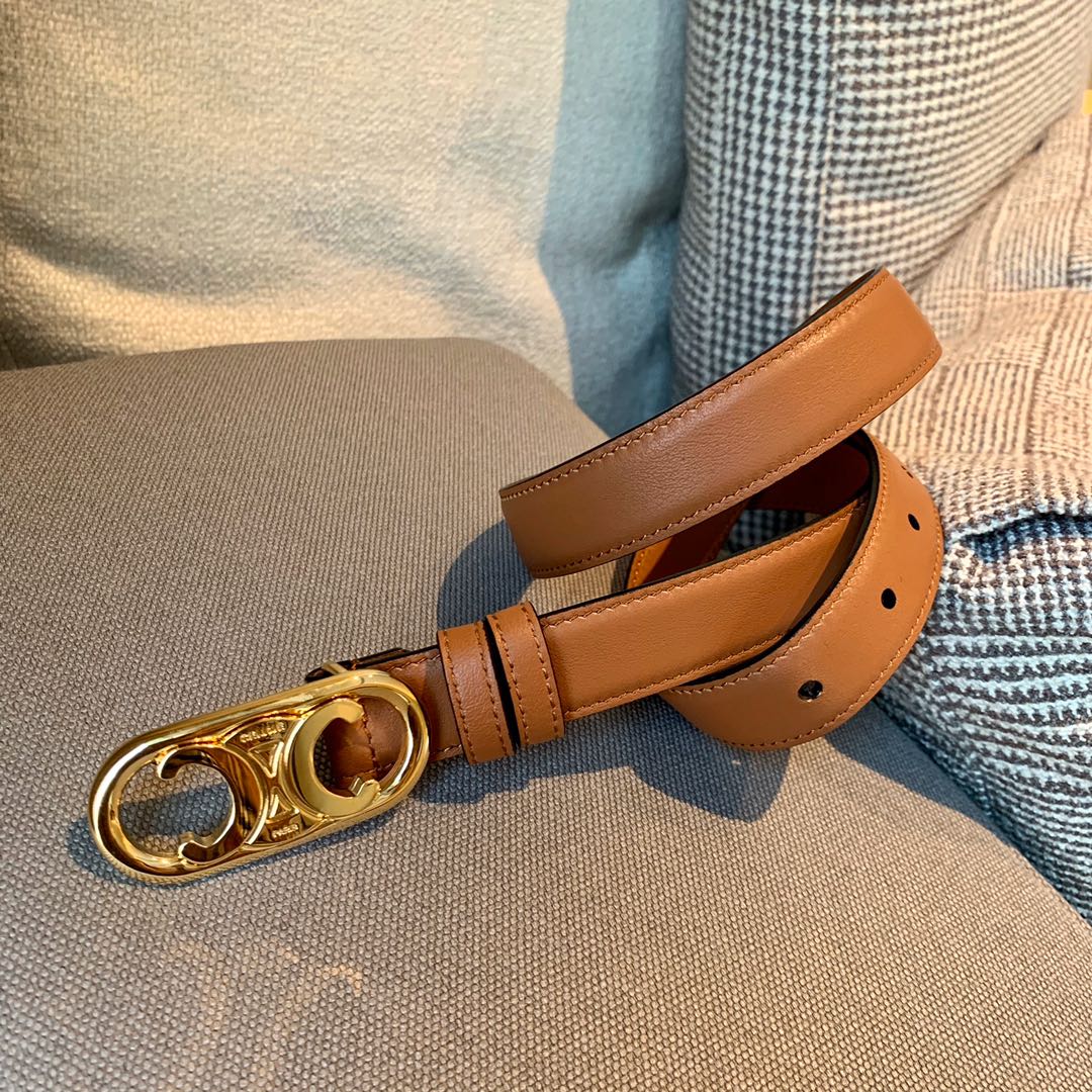 여자 셀린느 벨트