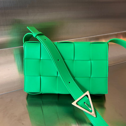 징공장/보테가베네타 여성 크로스백