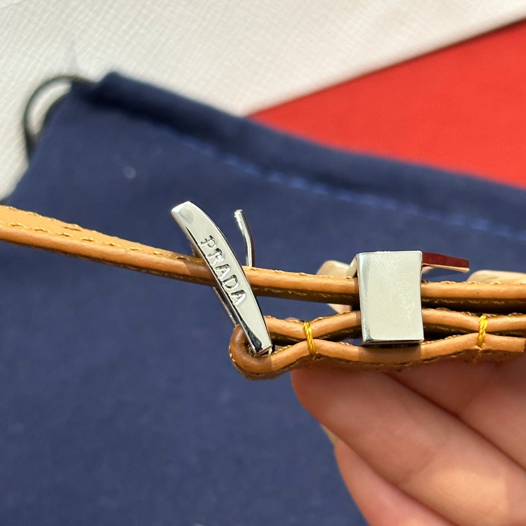 여자 프라다 벨트