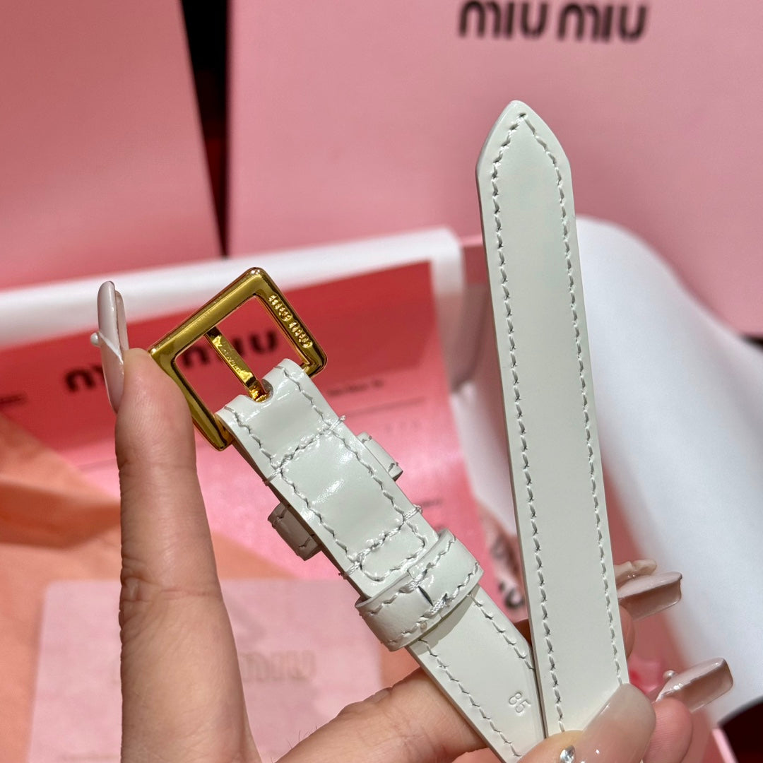 여자 미우미우 벨트