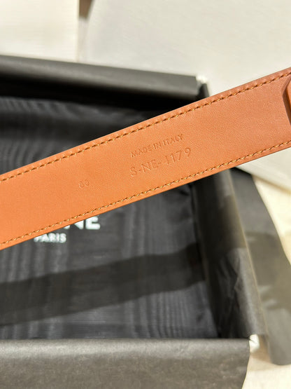 여자 셀린느 벨트